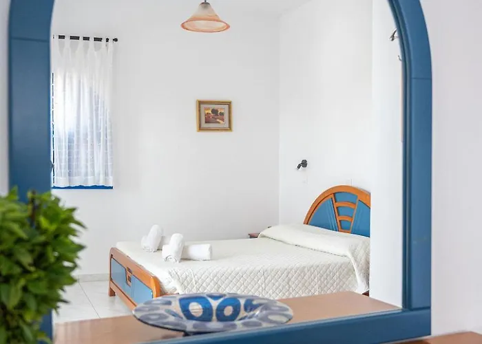 Anna's View Stegna *